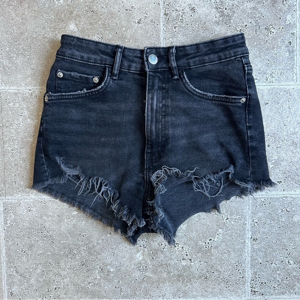 ZARA HI RISE SHORTS - Picture 3 of 7